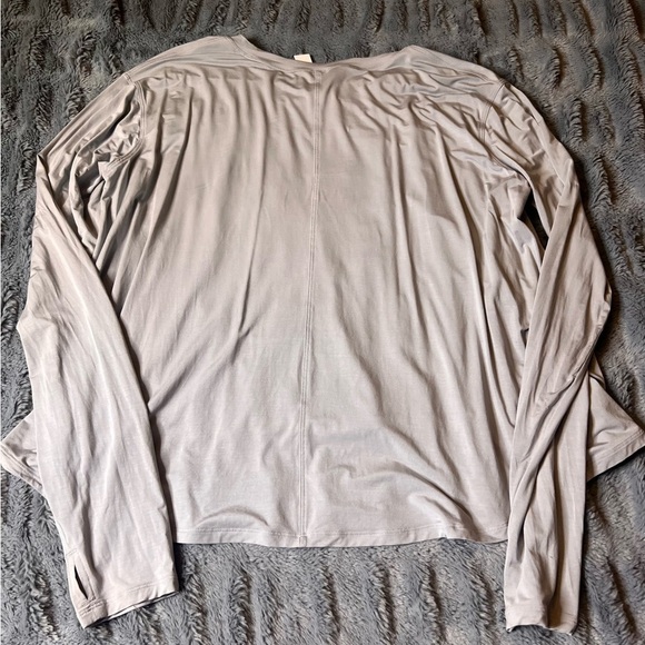 NWOT lululemon Modal relaxed fit lounge long sleeve - Picture 3 of 5